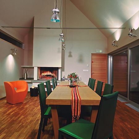 Nebesa Chalets Кобарид Экстерьер фото