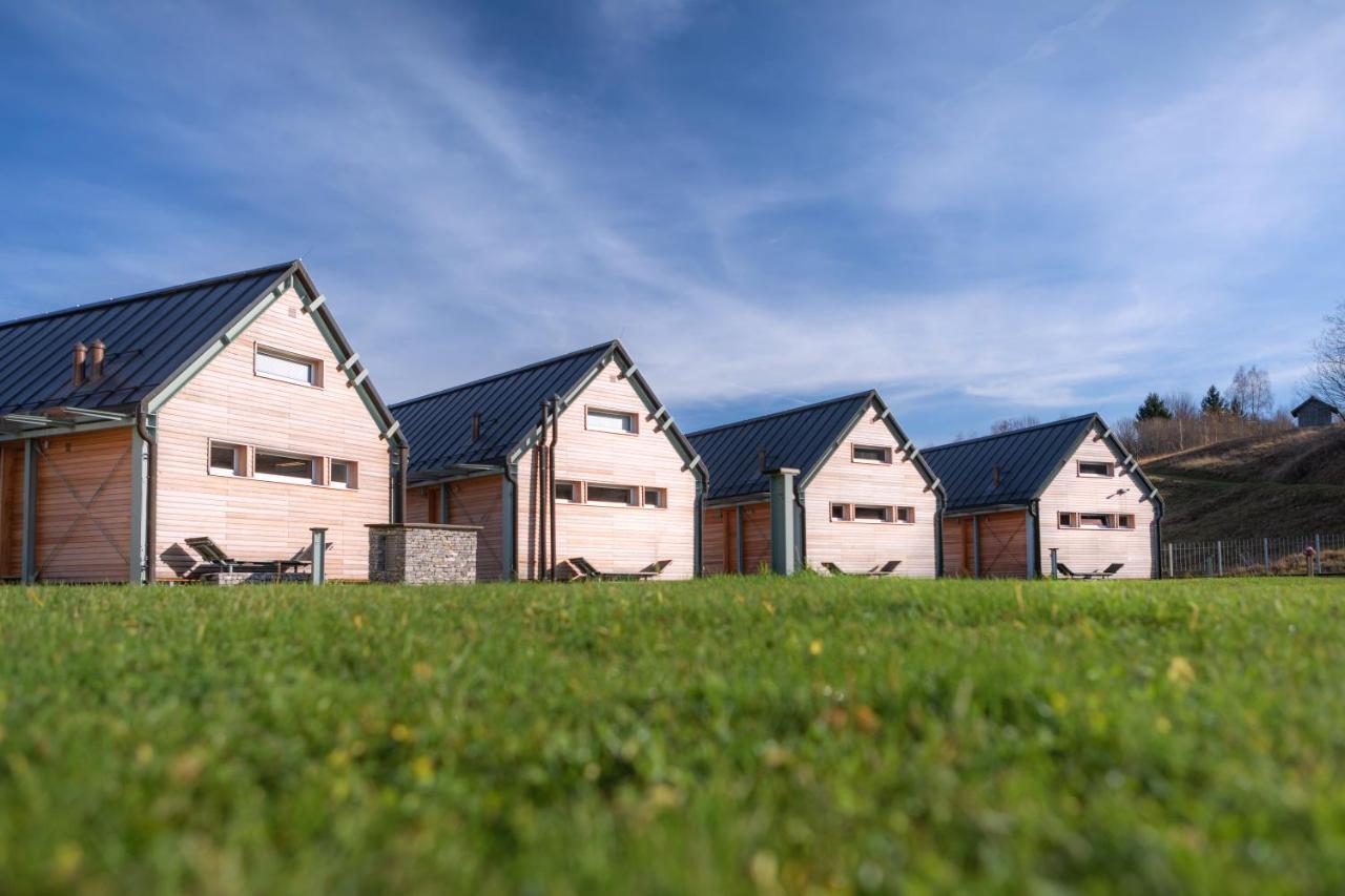 Nebesa Chalets Кобарид Экстерьер фото